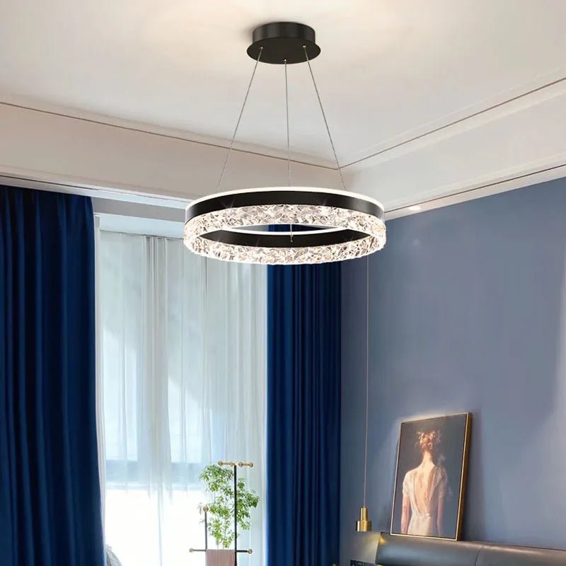 Charmes de Cristal | Lustre doré ou lustre noir tendance - LUSTRINA