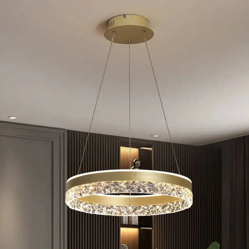 Charmes de Cristal | Lustre doré ou lustre noir tendance - LUSTRINA